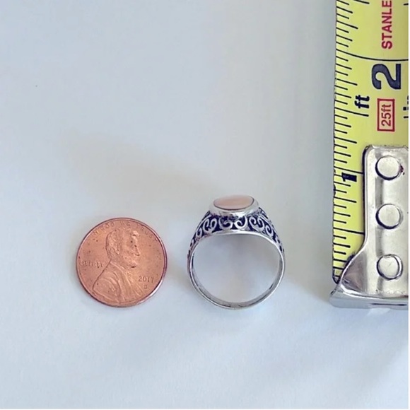 Mother of Pearl Ring on 925 Sterling Silver - Picture 8 of 10